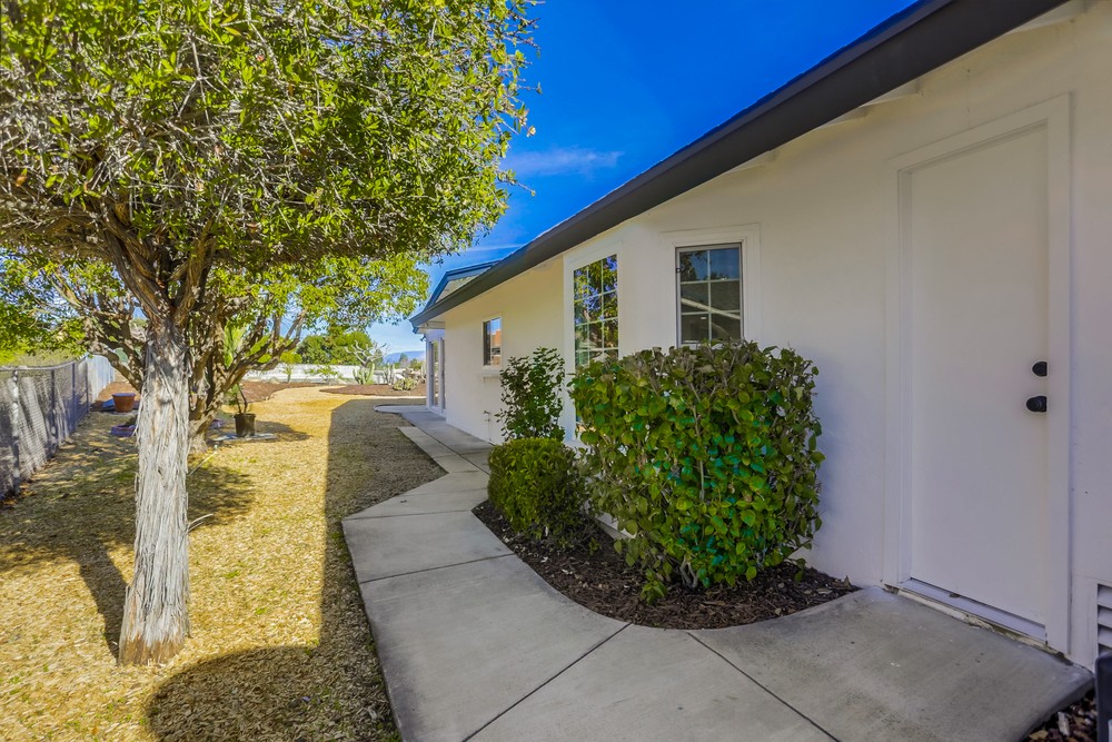 Virtual tour photo 55 of 72 for 12248 Nivel Ct