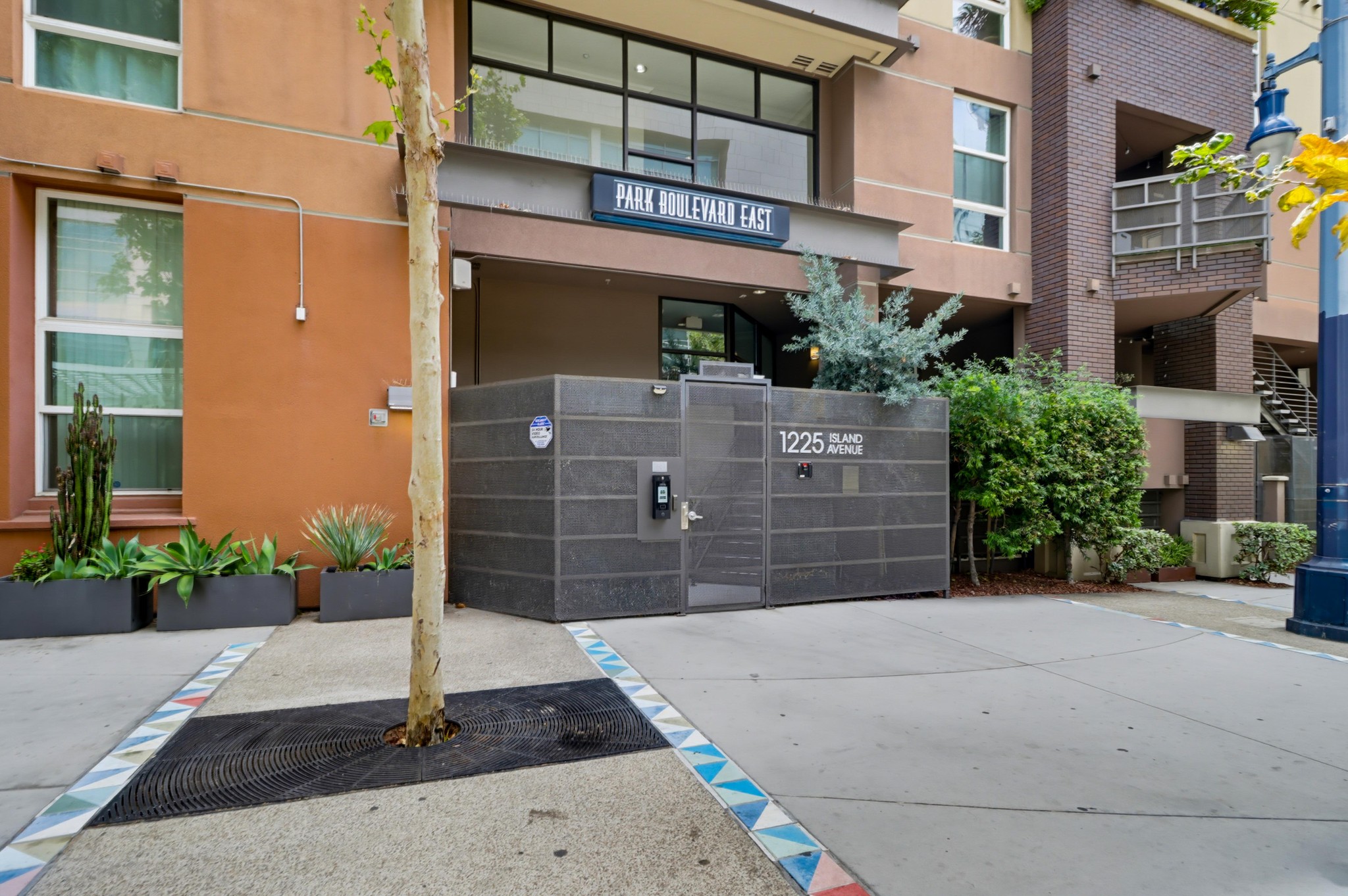 Virtual tour photo 4 of 34 for 1225 Island Ave #103