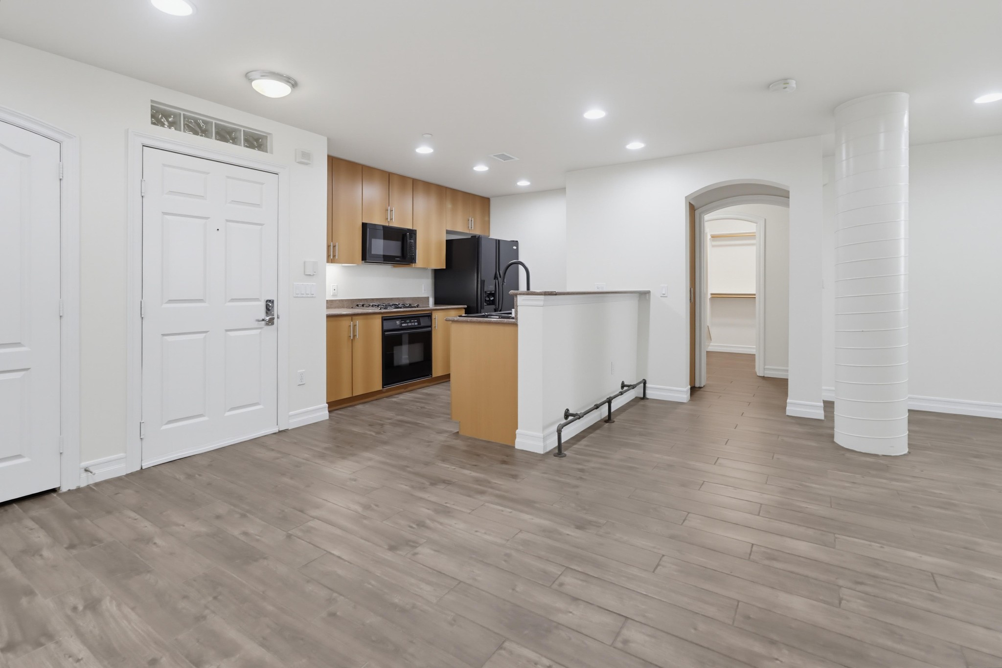 Virtual tour photo 10 of 34 for 1225 Island Ave #103