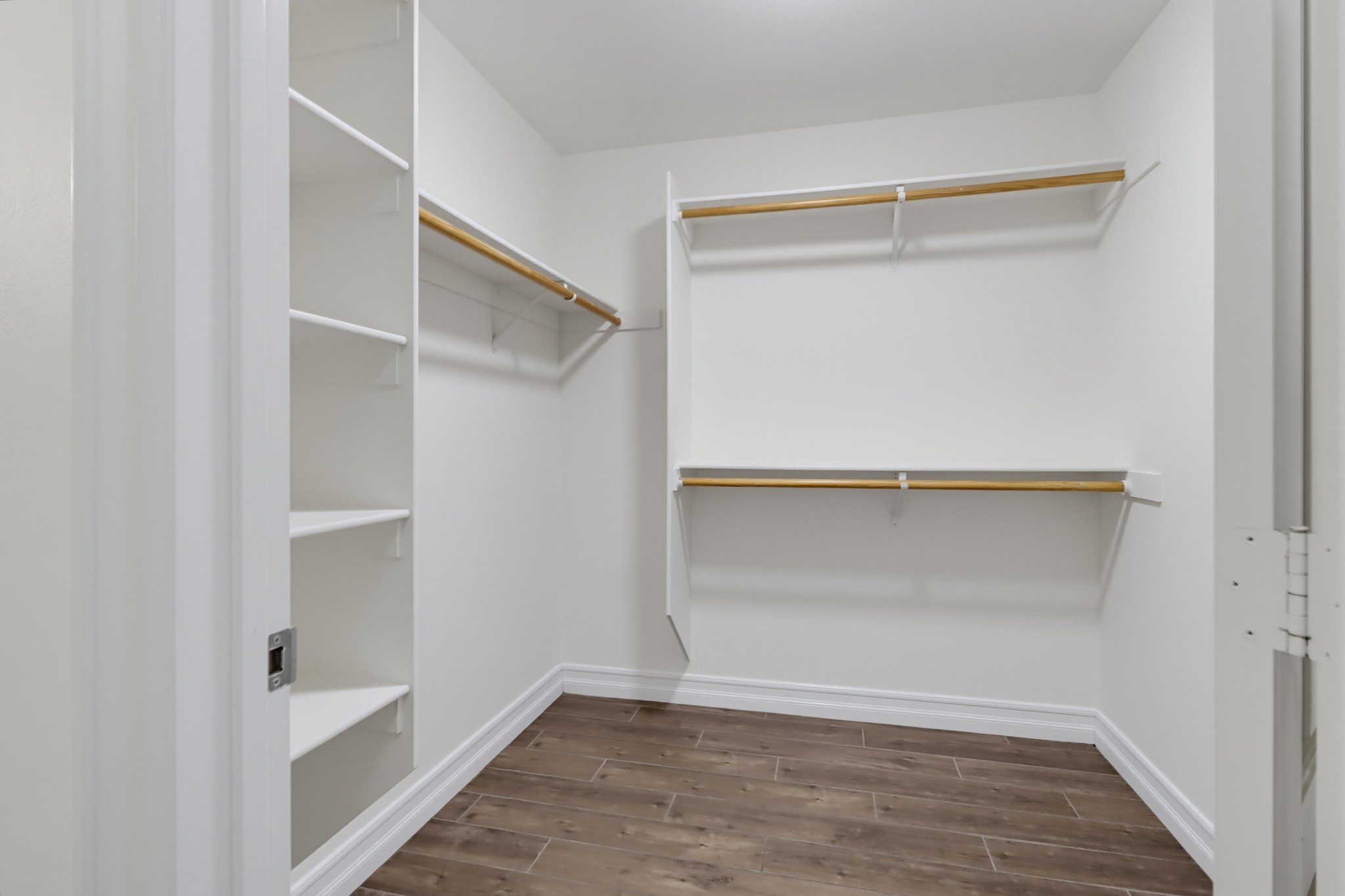 Virtual tour photo 21 of 34 for 1225 Island Ave #103