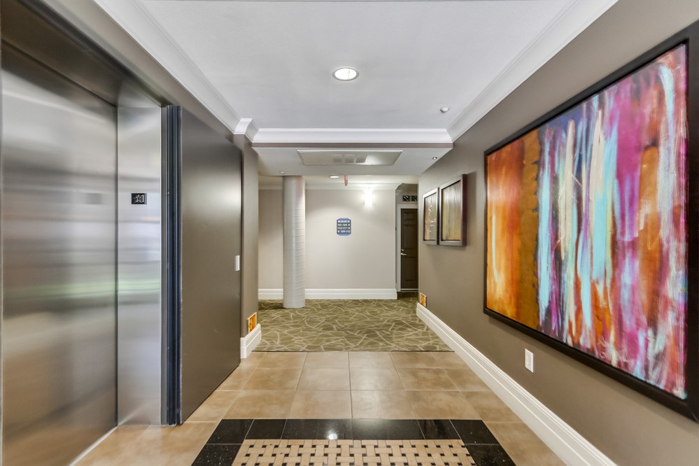 Virtual tour photo 11 of 58 for 1225 Island Ave #305