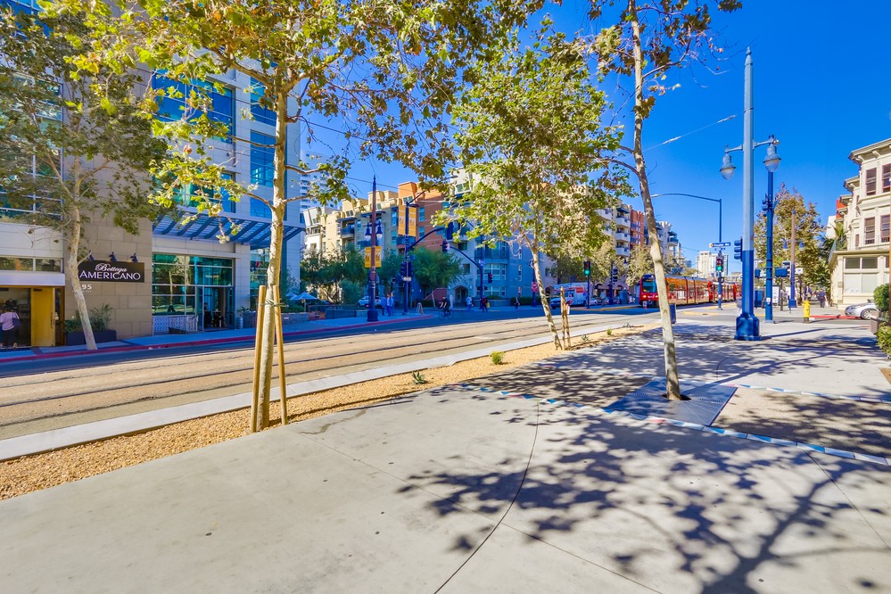 Virtual tour photo 57 of 58 for 1225 Island Ave #305