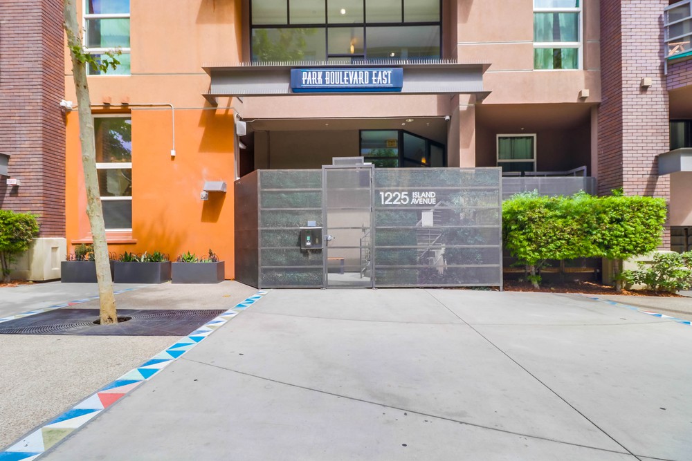 Virtual tour photo 4 of 40 for 1225 Island Ave UNIT 302