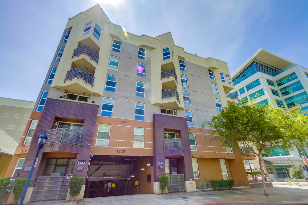 Virtual tour photo 4 of 35 for 1225 Island Ave UNIT 315