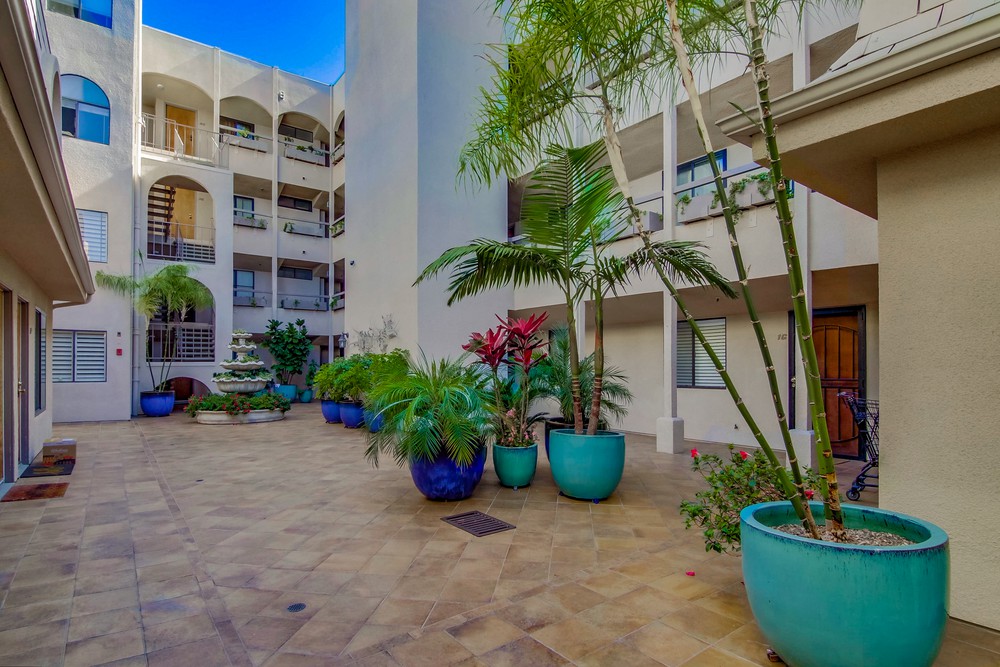 Virtual tour photo 7 of 48 for 1225 Pacific Beach Dr #3E