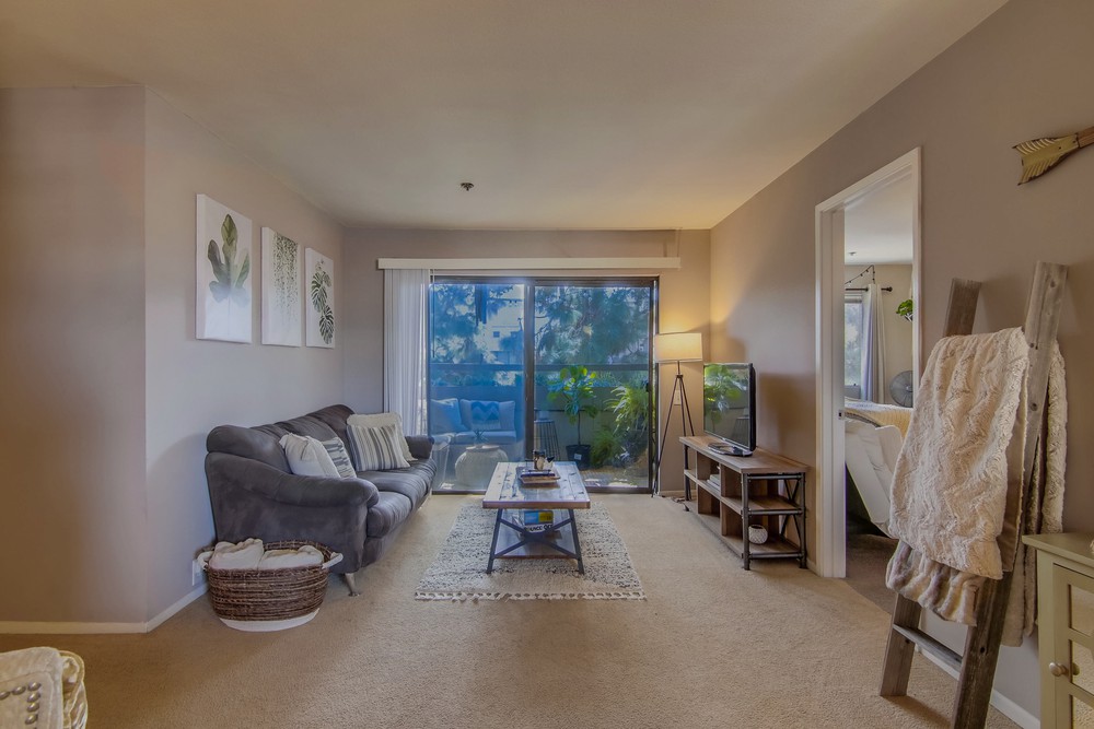Virtual tour photo 15 of 48 for 1225 Pacific Beach Dr #3E