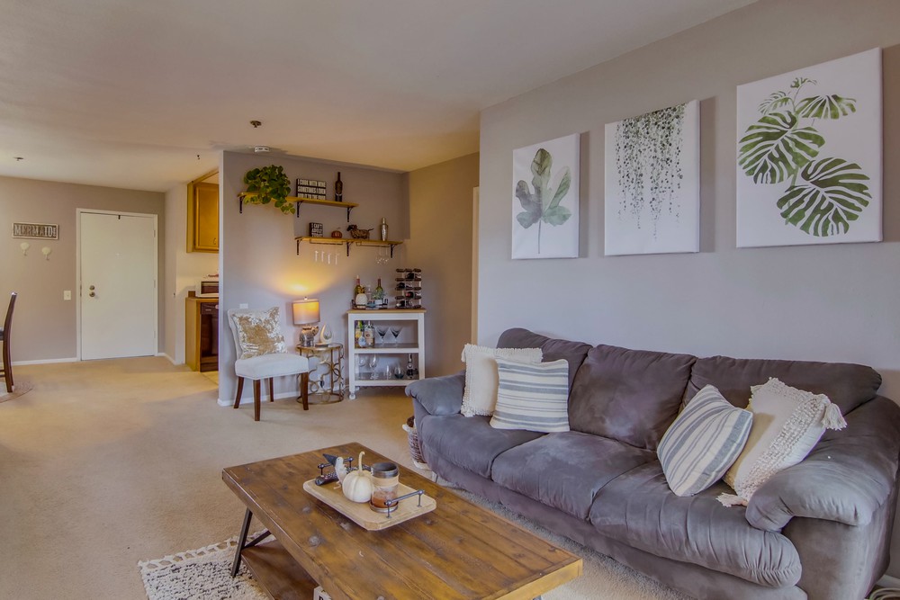 Virtual tour photo 18 of 48 for 1225 Pacific Beach Dr #3E