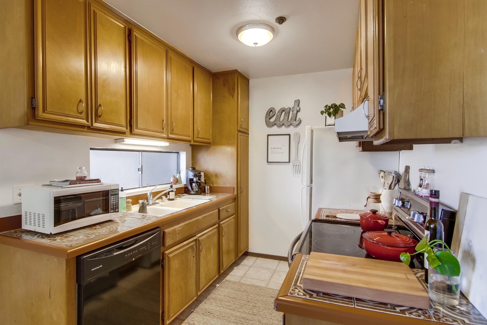 Virtual tour photo 28 of 48 for 1225 Pacific Beach Dr #3E
