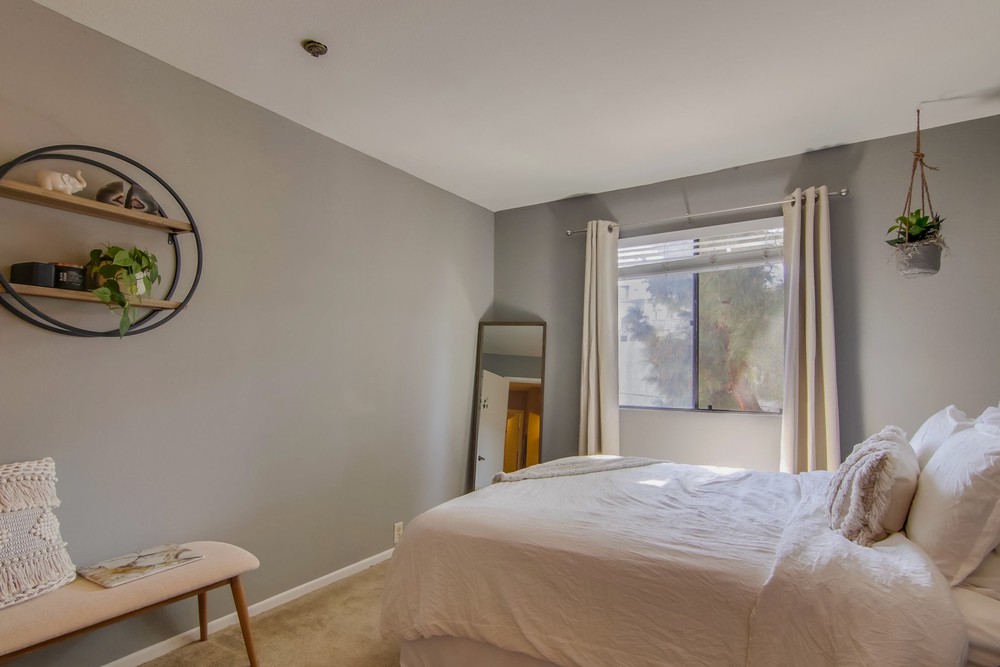 Virtual tour photo 36 of 48 for 1225 Pacific Beach Dr #3E