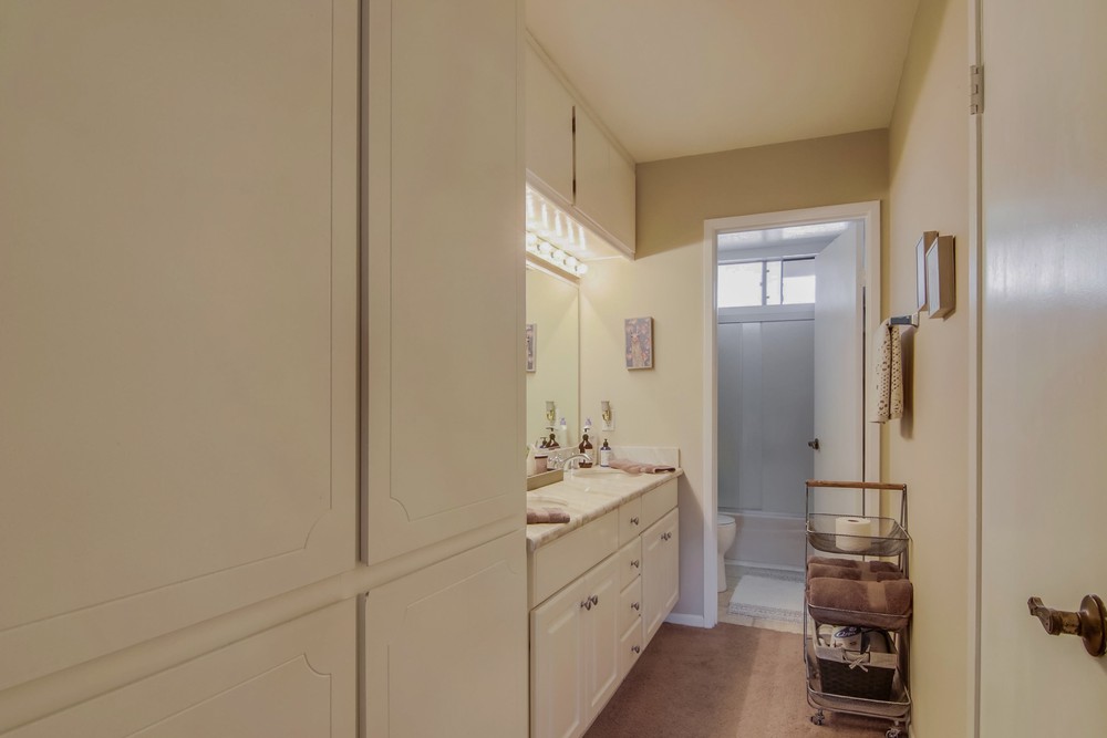 Virtual tour photo 46 of 48 for 1225 Pacific Beach Dr #3E