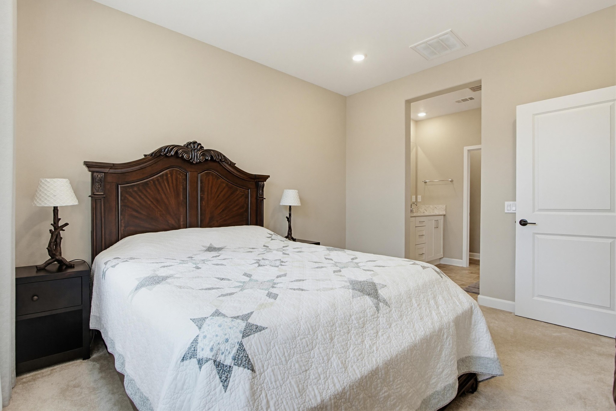 Virtual tour photo 30 of 48 for 1225 Sunrise View Unit 103