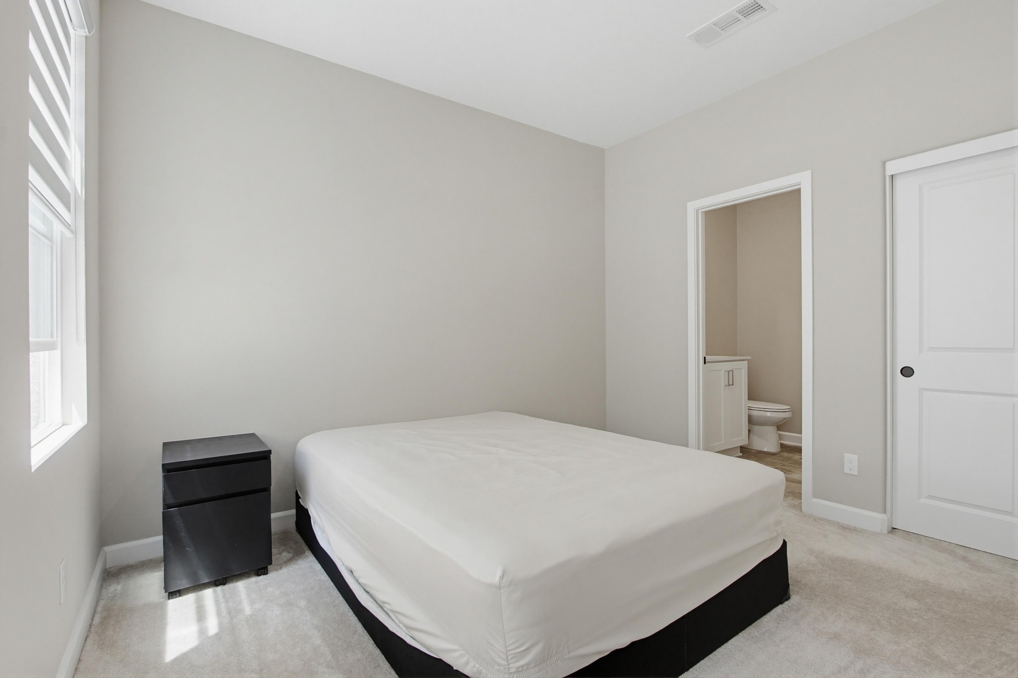 Virtual tour photo 41 of 48 for 1225 Sunrise View Unit 103