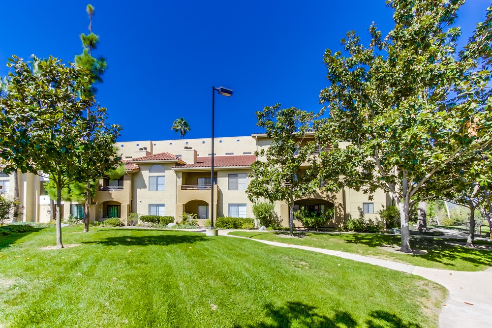 Virtual tour photo 1 of 51 for 12260 Corte Sabio #5206