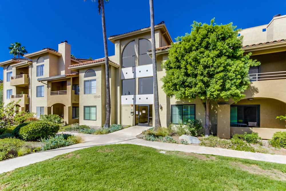 Virtual tour photo 3 of 51 for 12260 Corte Sabio #5206