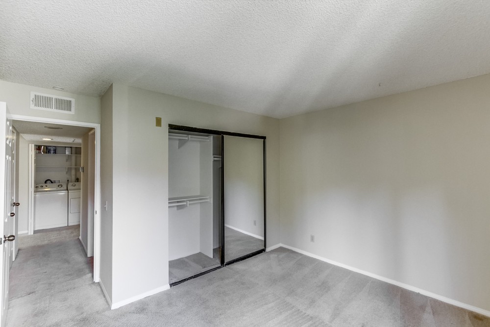 Virtual tour photo 32 of 51 for 12260 Corte Sabio #5206