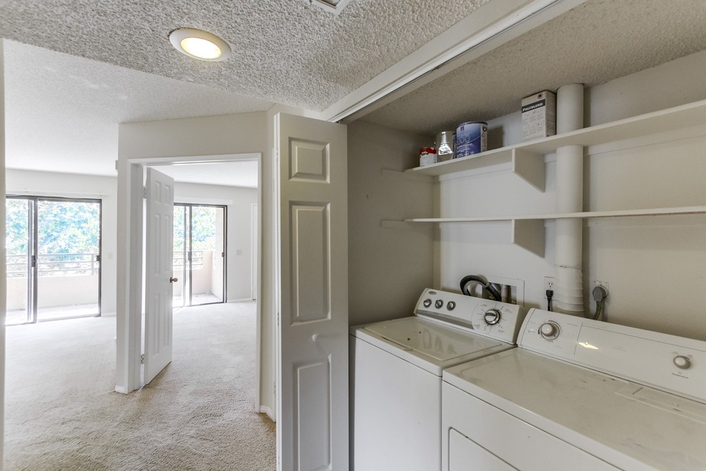 Virtual tour photo 34 of 51 for 12260 Corte Sabio #5206