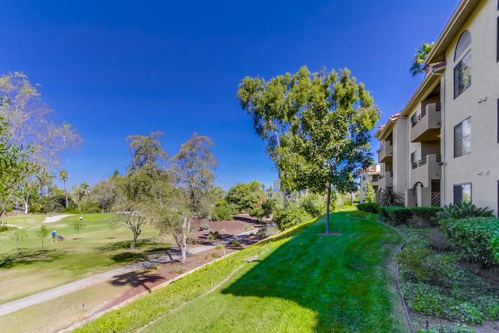 Virtual tour photo 35 of 51 for 12260 Corte Sabio #5206