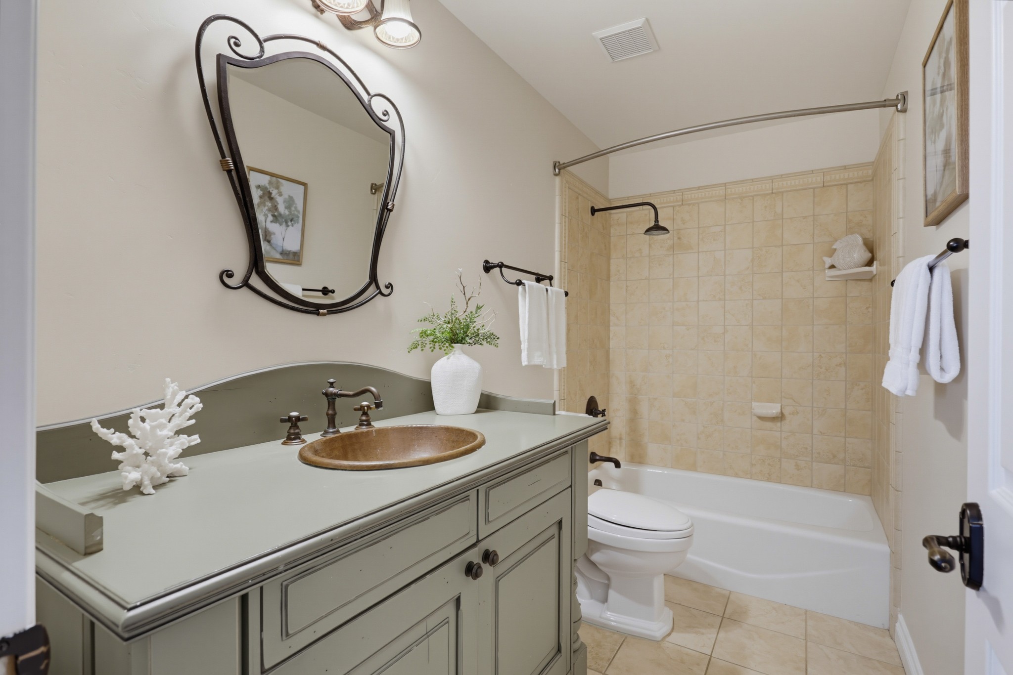 Virtual tour photo 25 of 56 for 12272 Rue Cheaumont