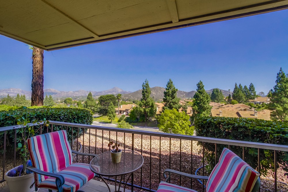 Virtual tour photo 10 of 26 for 12290 Corte Sabio