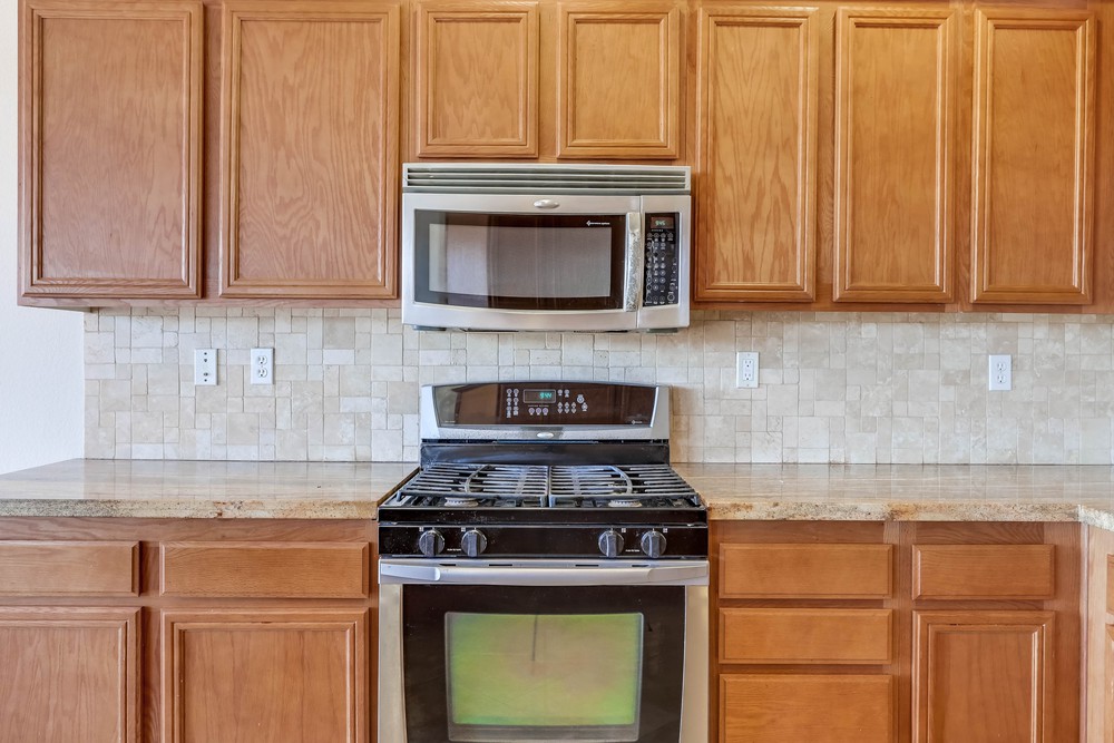 Virtual tour photo 13 of 40 for 123 S Meadowbrook Dr