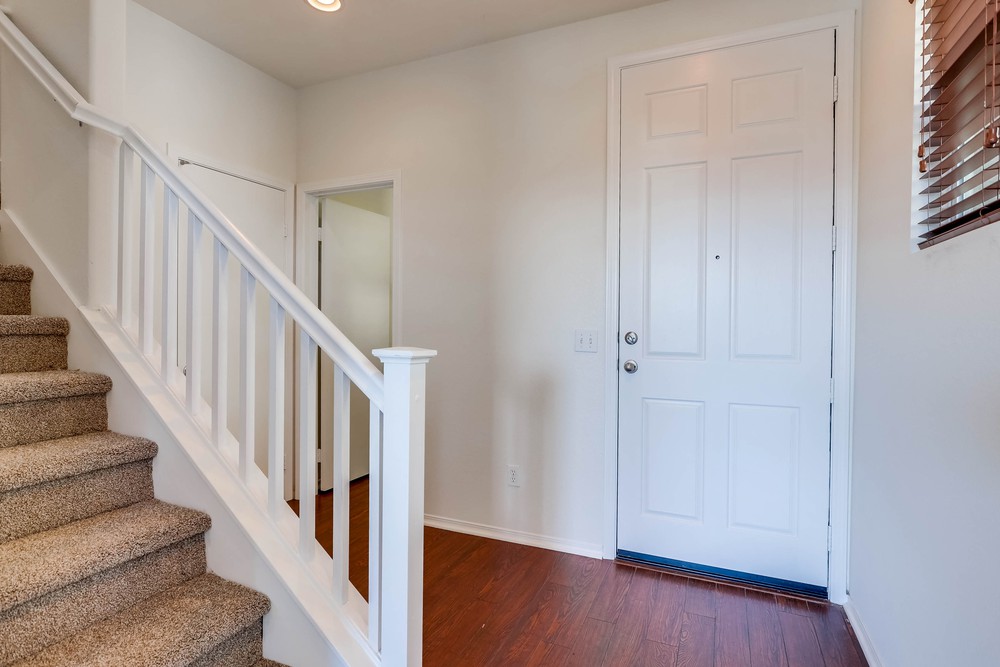 Virtual tour photo 16 of 40 for 123 S Meadowbrook Dr