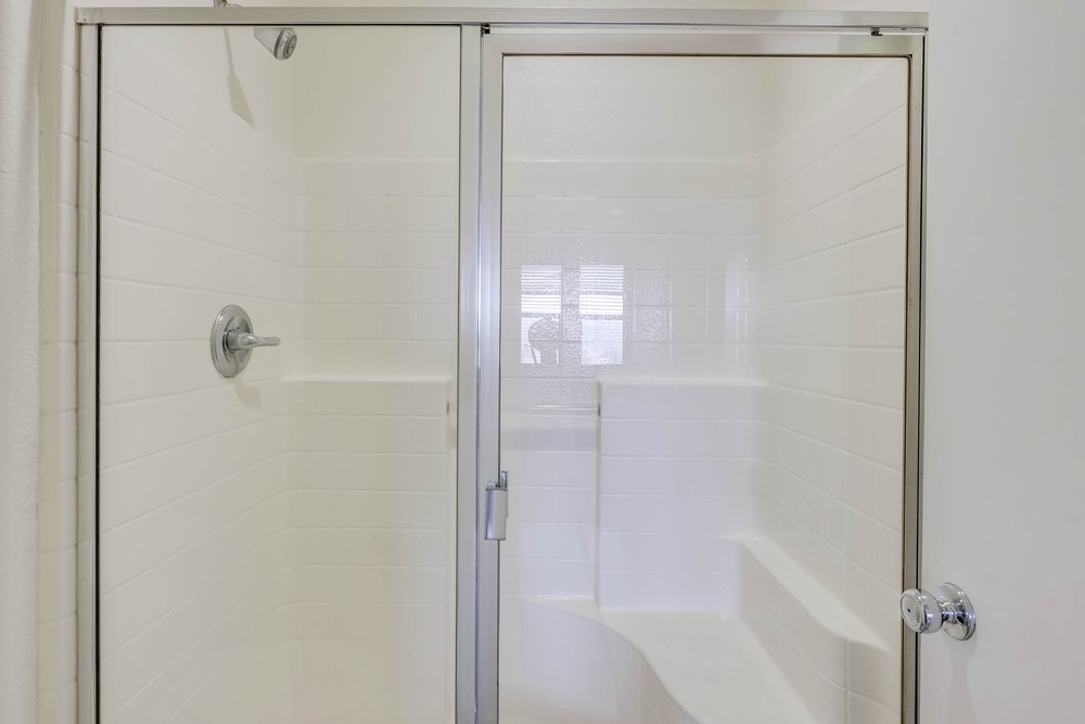 Virtual tour photo 25 of 40 for 123 S Meadowbrook Dr