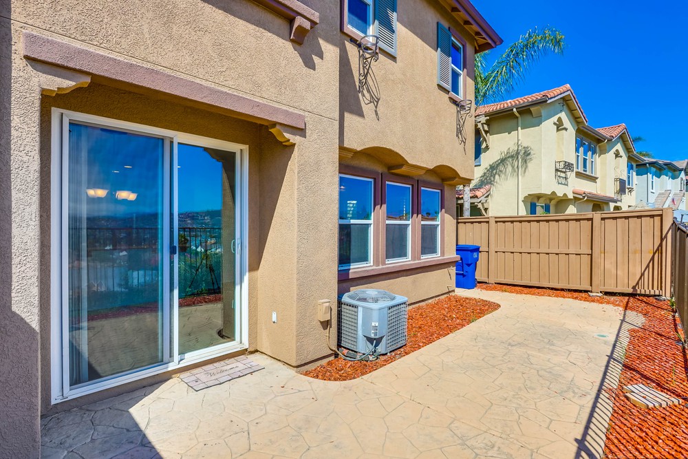 Virtual tour photo 36 of 40 for 123 S Meadowbrook Dr