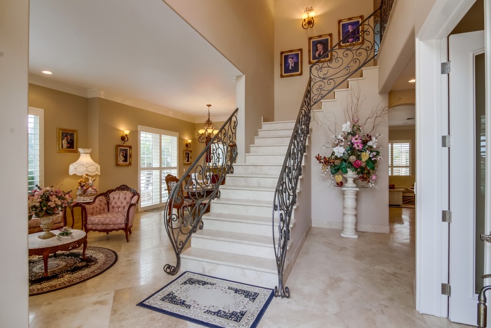 Virtual tour photo 7 of 68 for 1230 W Brookes Ave