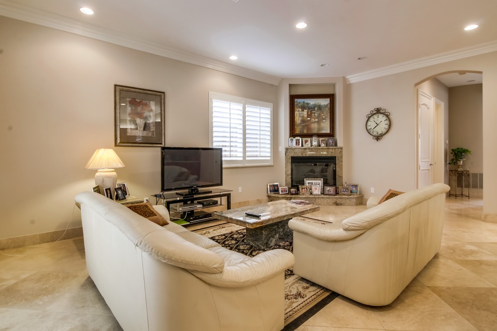 Virtual tour photo 18 of 68 for 1230 W Brookes Ave