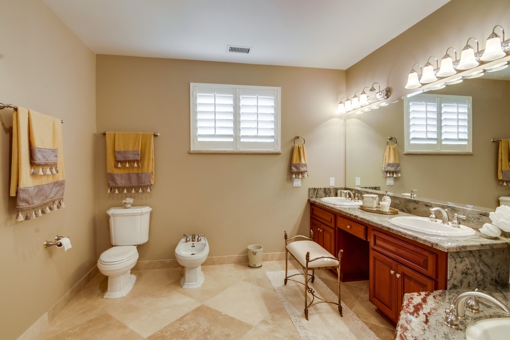 Virtual tour photo 47 of 68 for 1230 W Brookes Ave