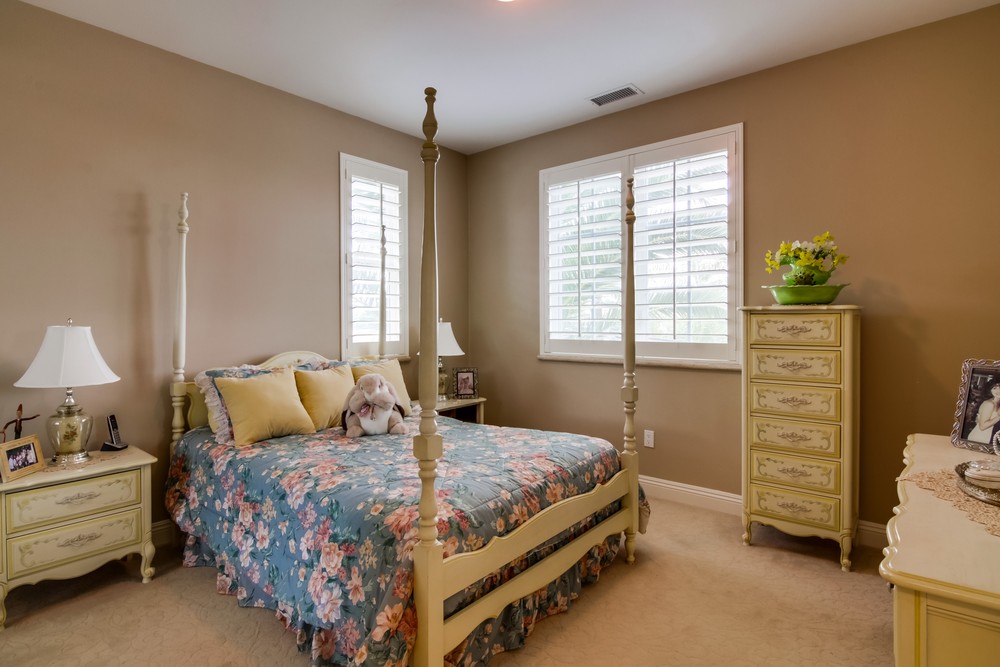 Virtual tour photo 54 of 68 for 1230 W Brookes Ave