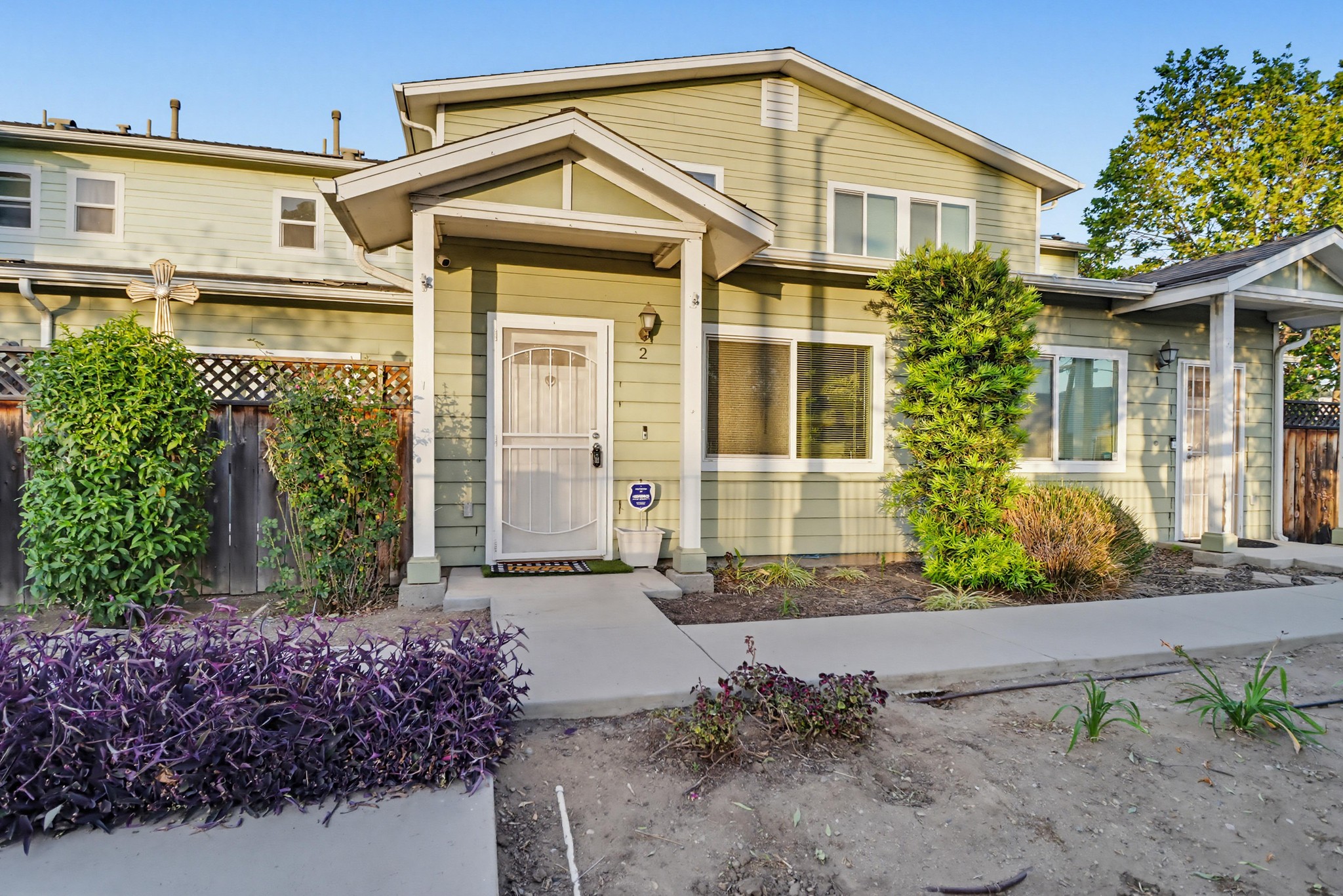 Virtual tour photo 44 of 50 for 12306 Lakeshore Dr UNIT 2