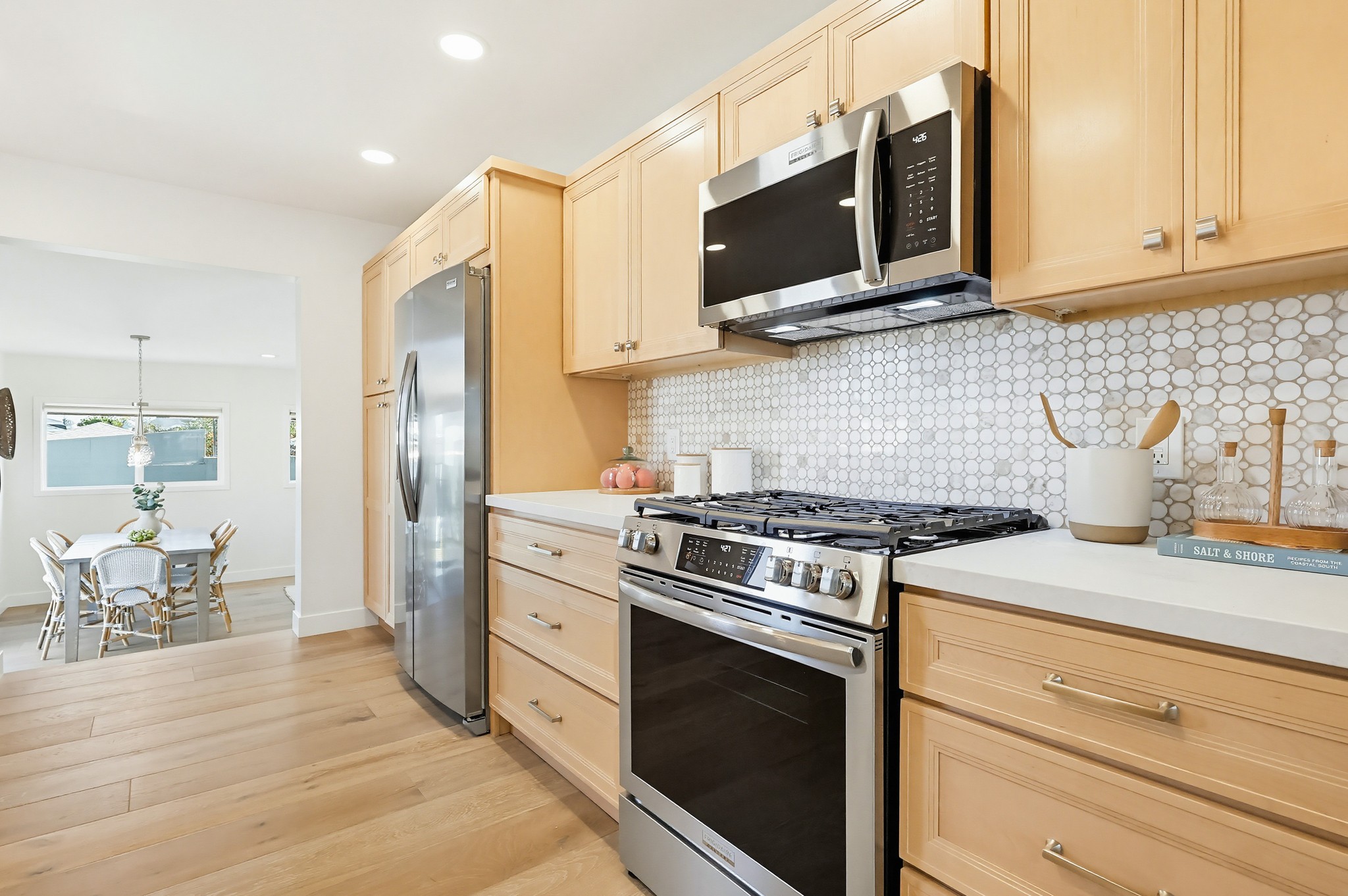 Virtual tour photo 16 of 68 for 1231 W Santa Cruz St