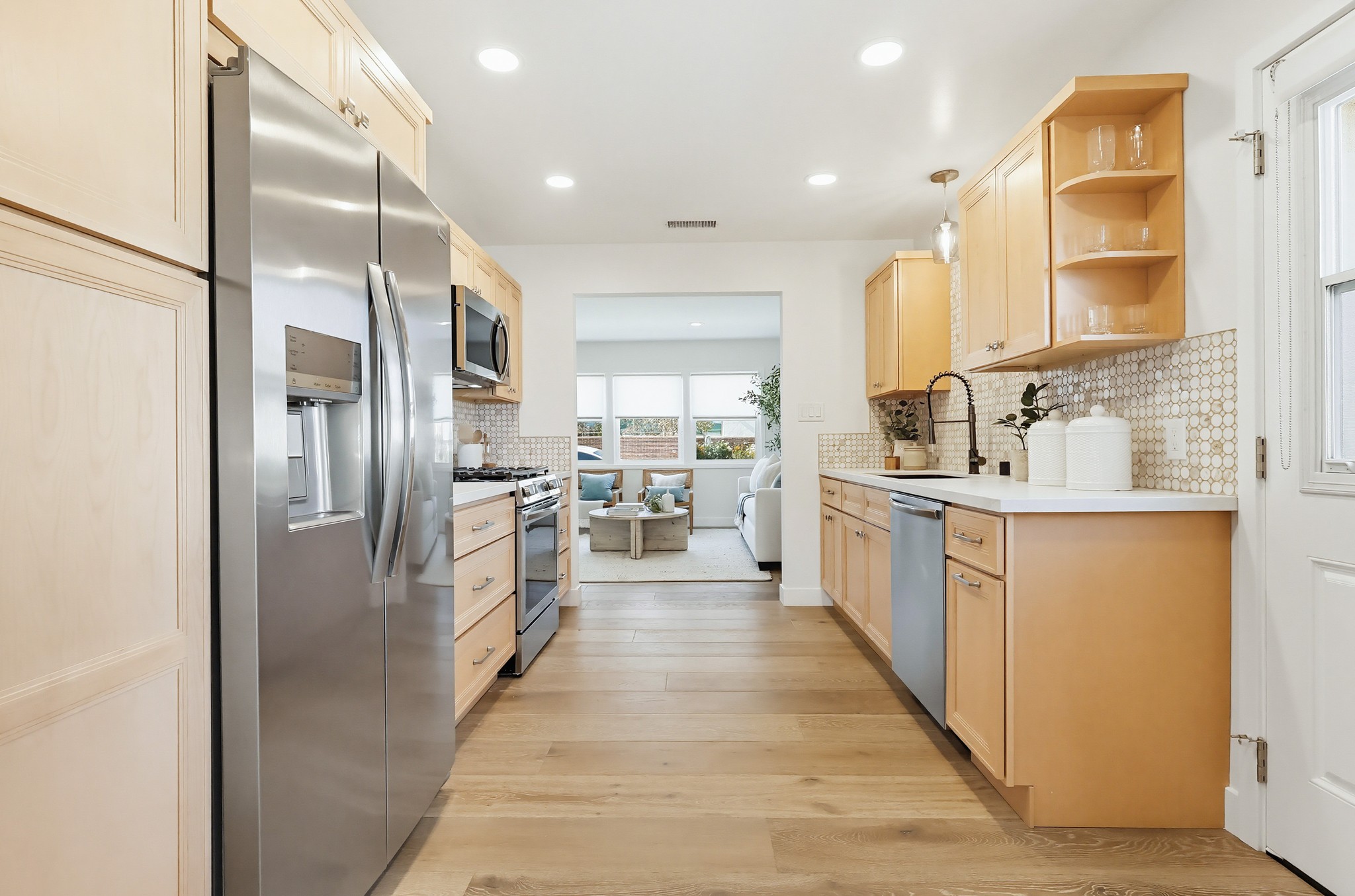 Virtual tour photo 17 of 68 for 1231 W Santa Cruz St