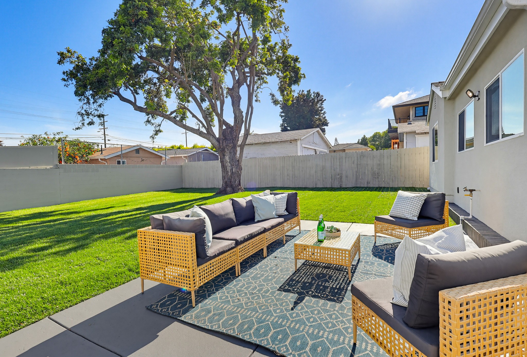 Virtual tour photo 54 of 68 for 1231 W Santa Cruz St