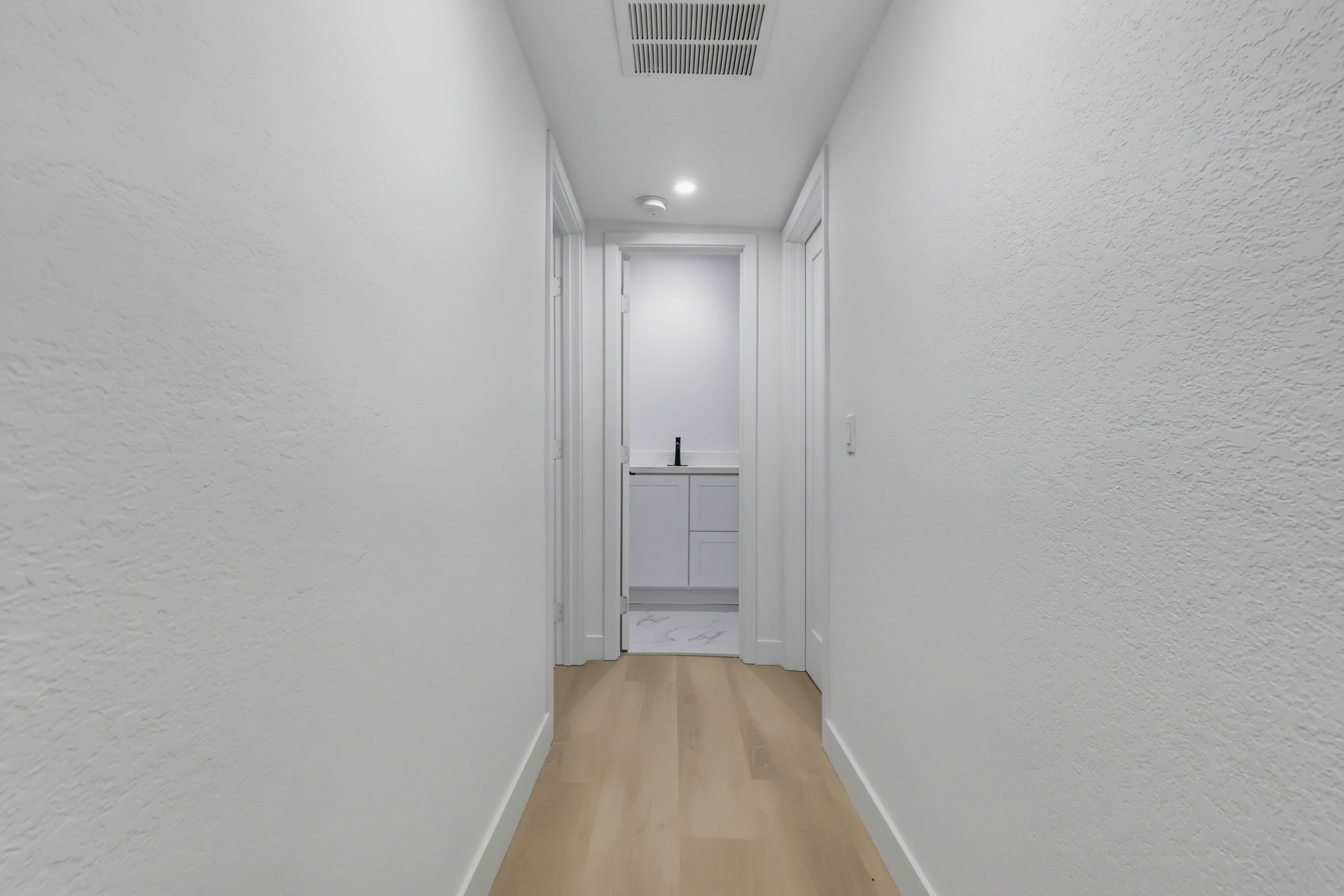 Virtual tour photo 30 of 54 for 12310 Burbank Blvd Apt 13