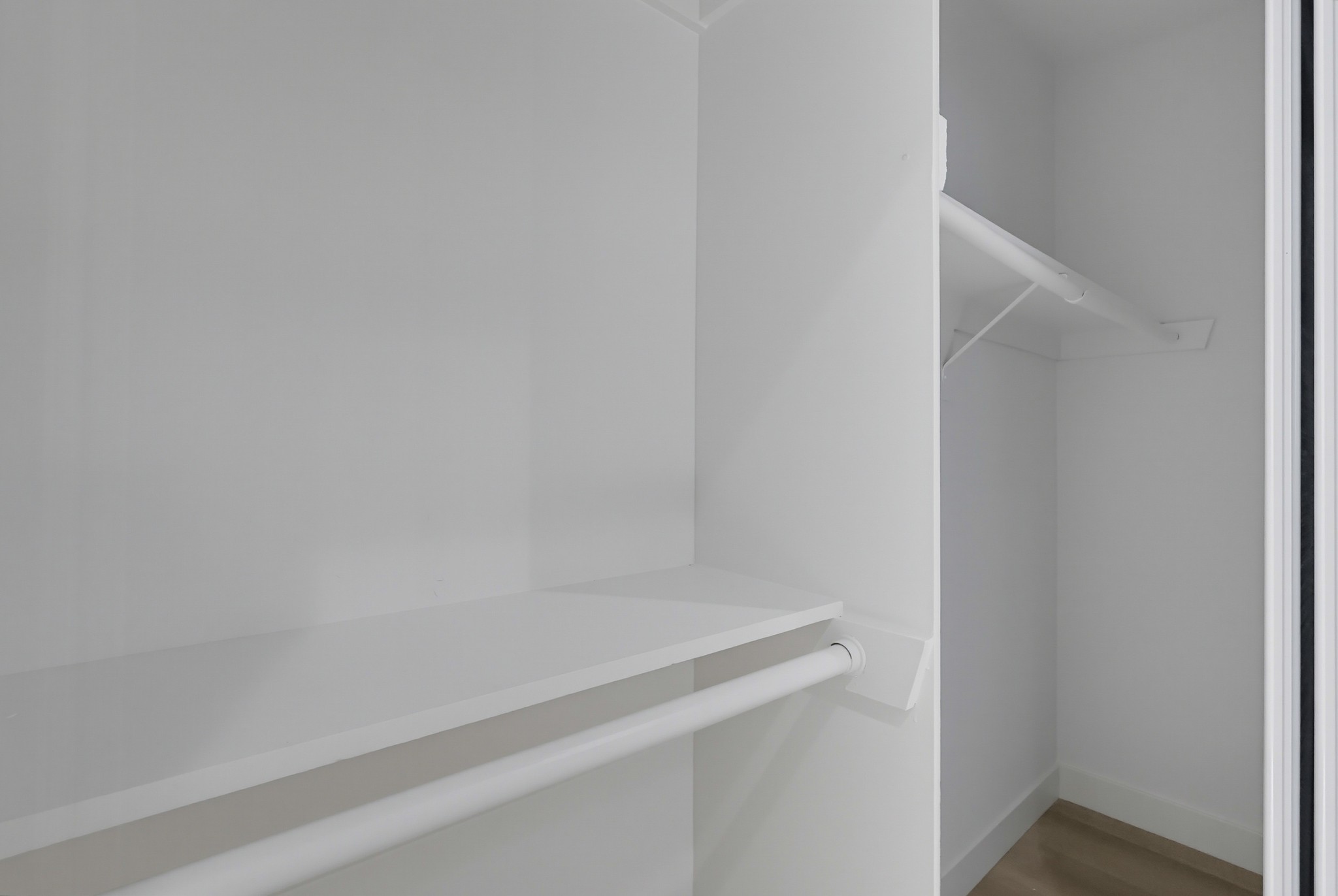 Virtual tour photo 36 of 54 for 12310 Burbank Blvd Apt 13