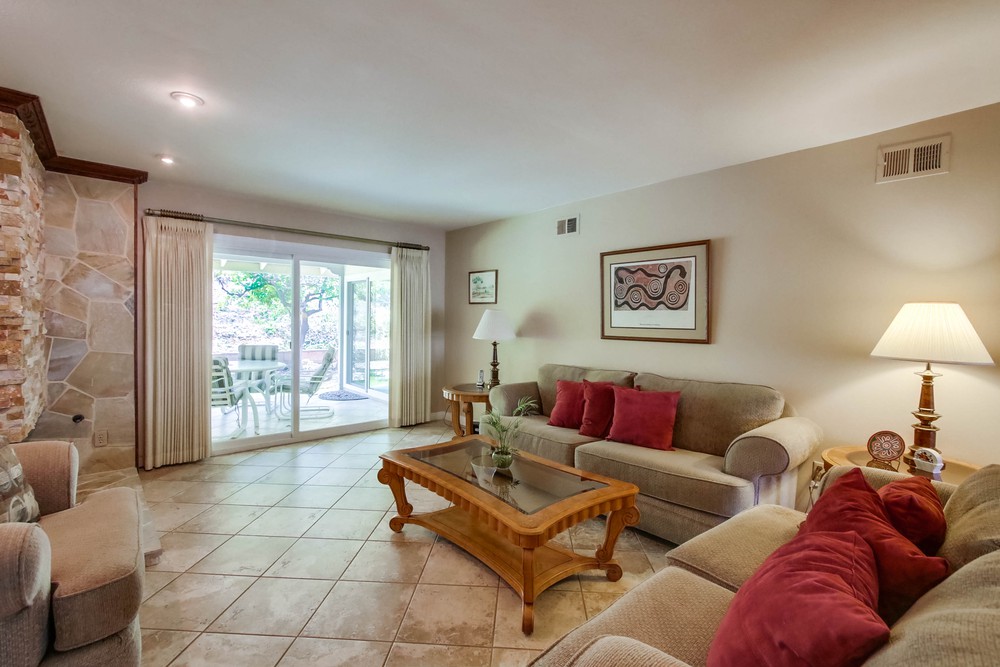 Virtual tour photo 7 of 46 for 12311 Lomica Dr