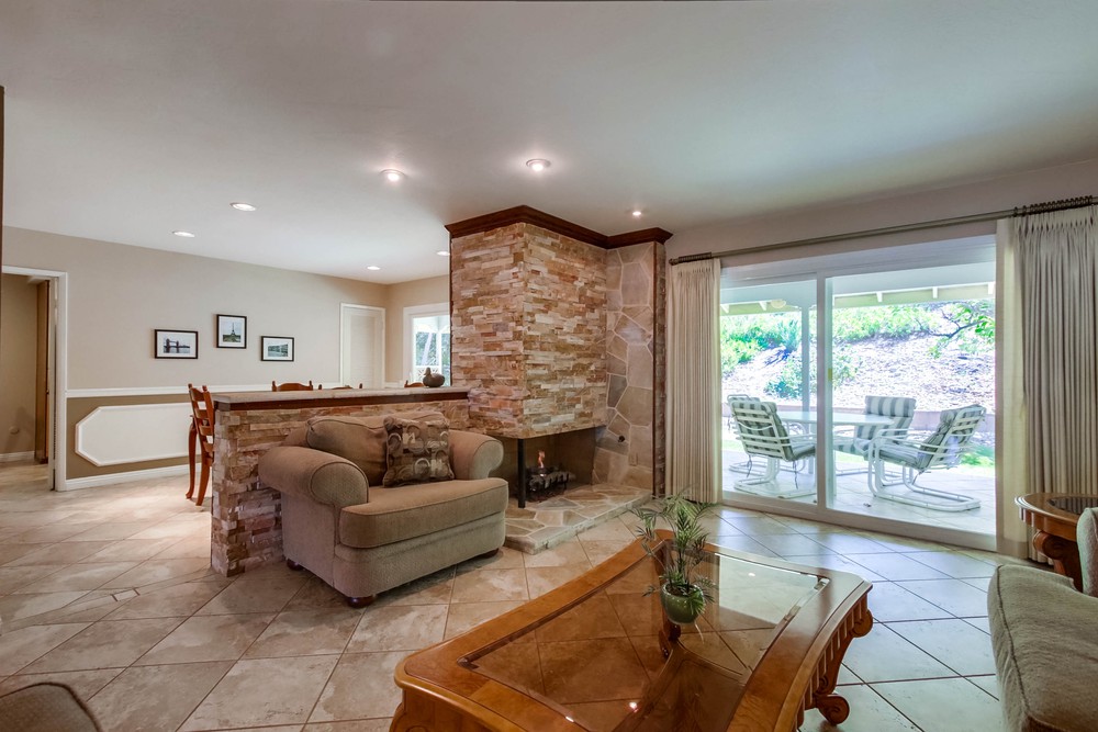Virtual tour photo 10 of 46 for 12311 Lomica Dr