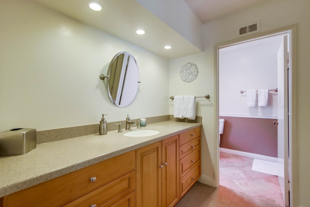 Virtual tour photo 27 of 46 for 12311 Lomica Dr
