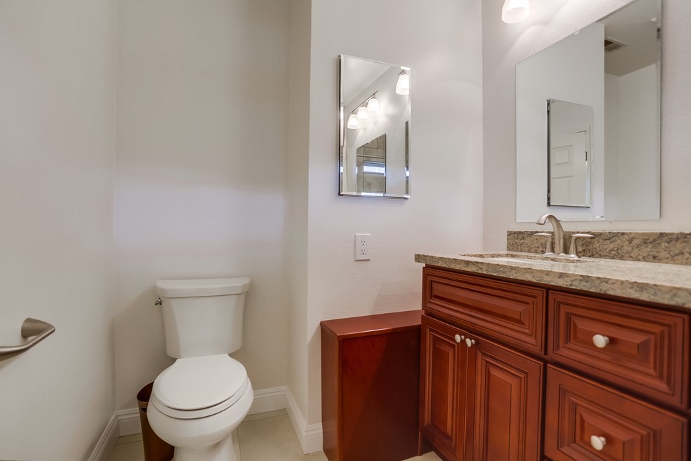 Virtual tour photo 29 of 40 for 1232 Grand Ave