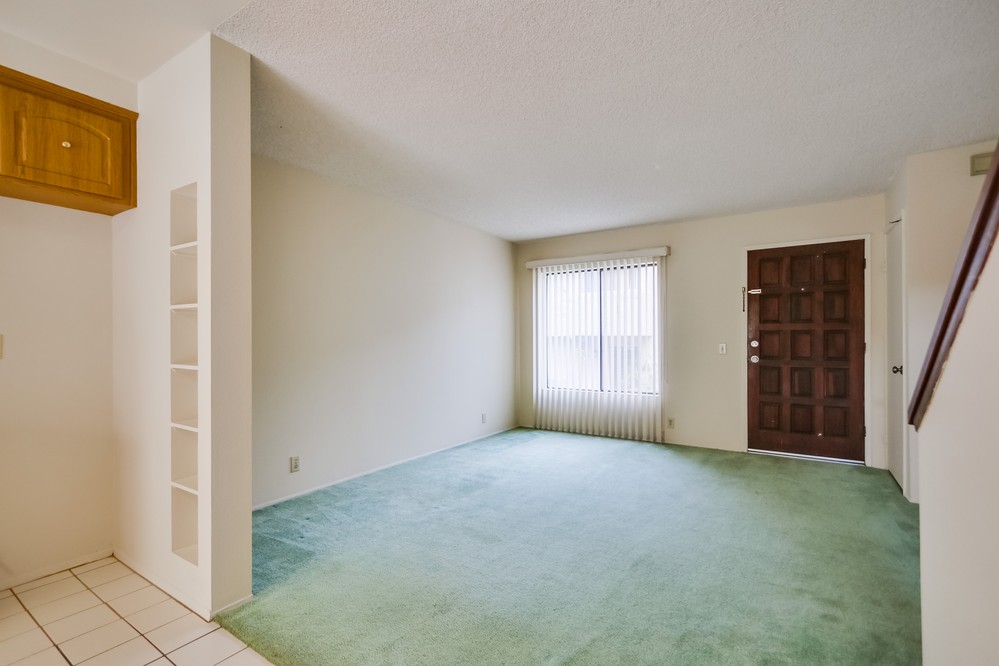 Virtual tour photo 13 of 35 for 1232 River Glen Row #59
