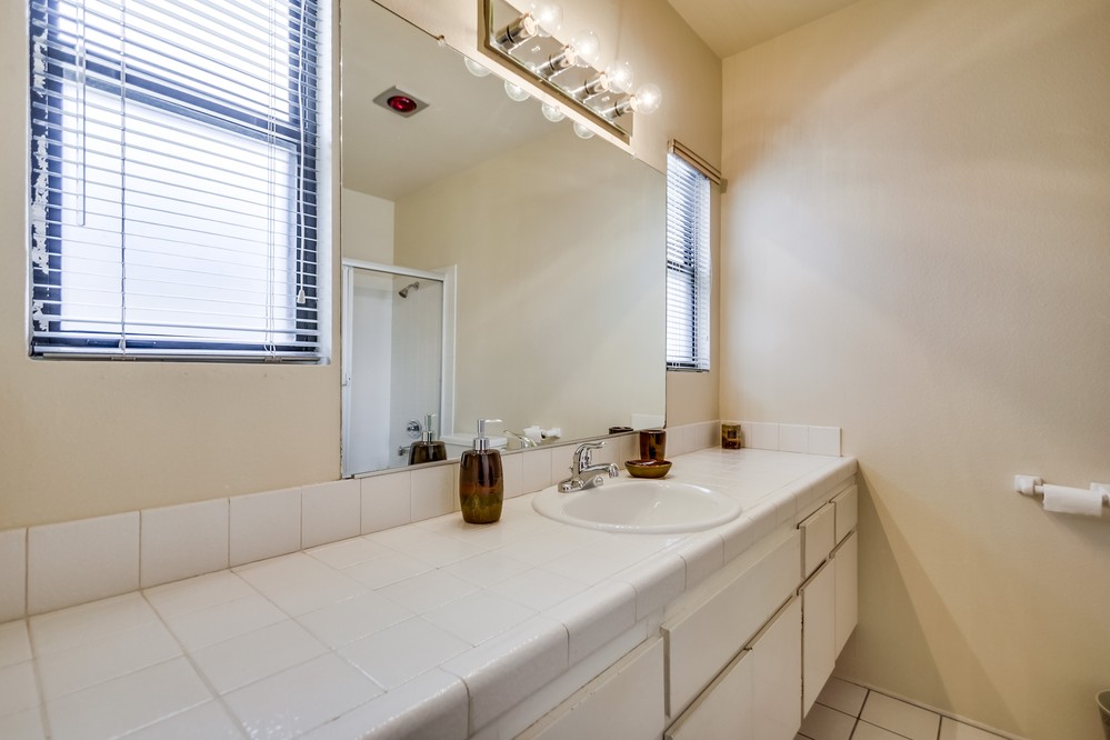 Virtual tour photo 20 of 35 for 1232 River Glen Row #59