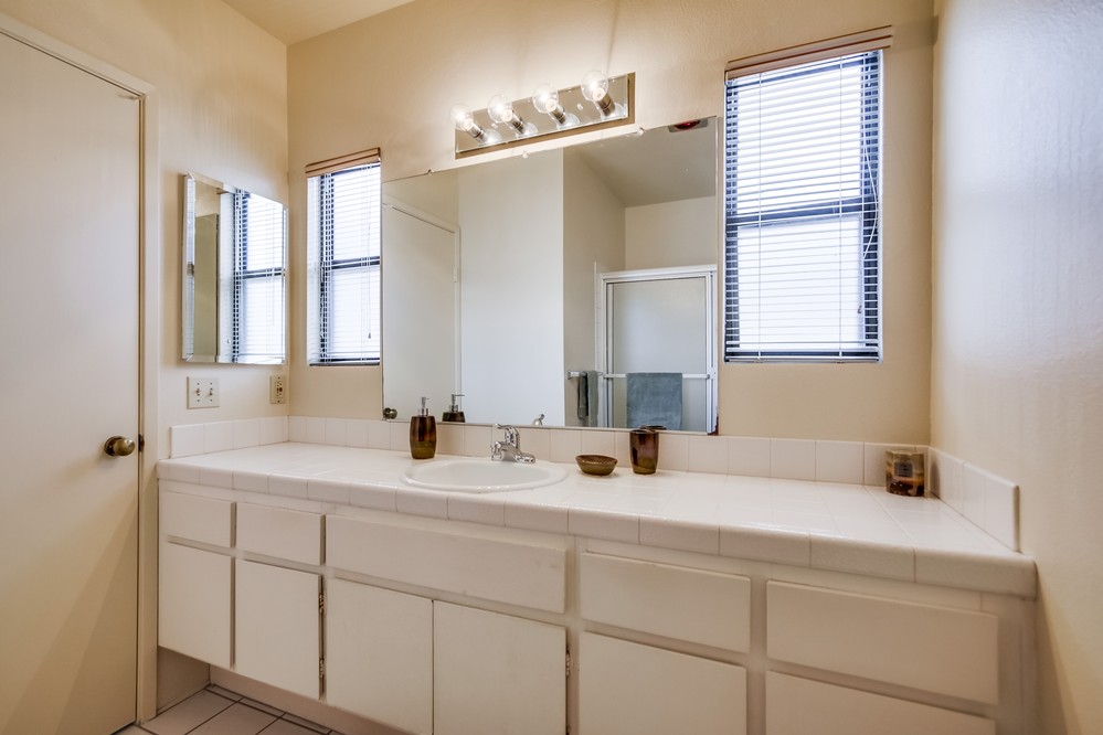 Virtual tour photo 22 of 35 for 1232 River Glen Row #59