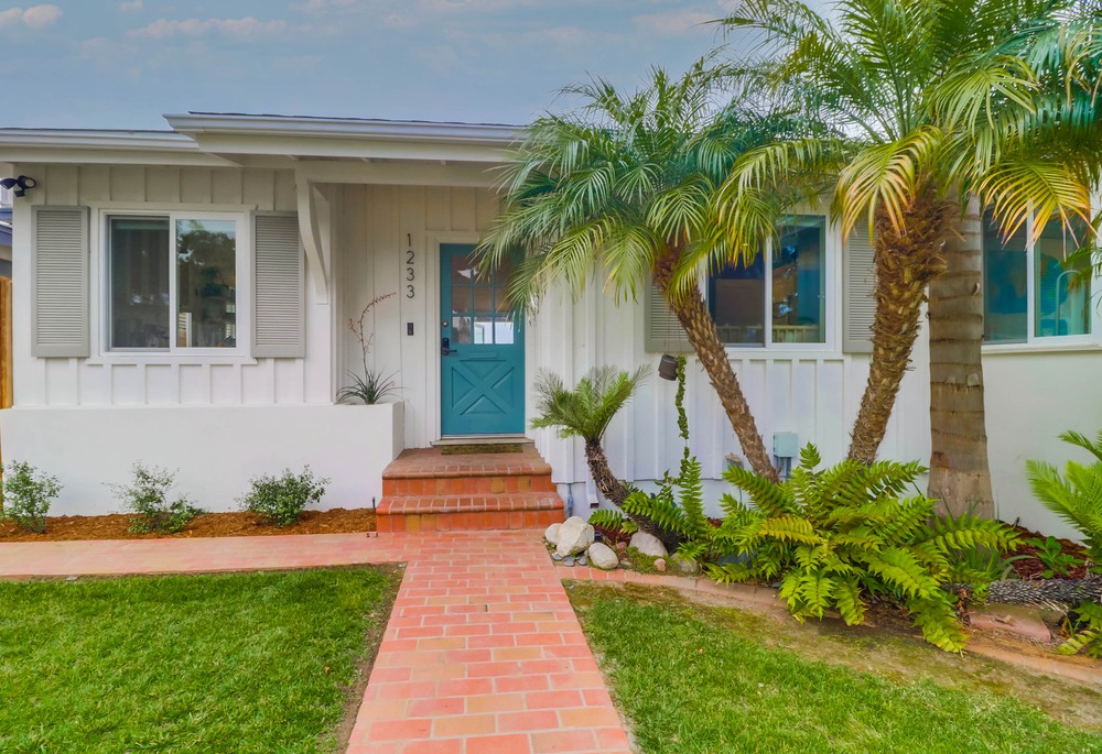 Virtual tour photo 5 of 40 for 1233 Tourmaline St