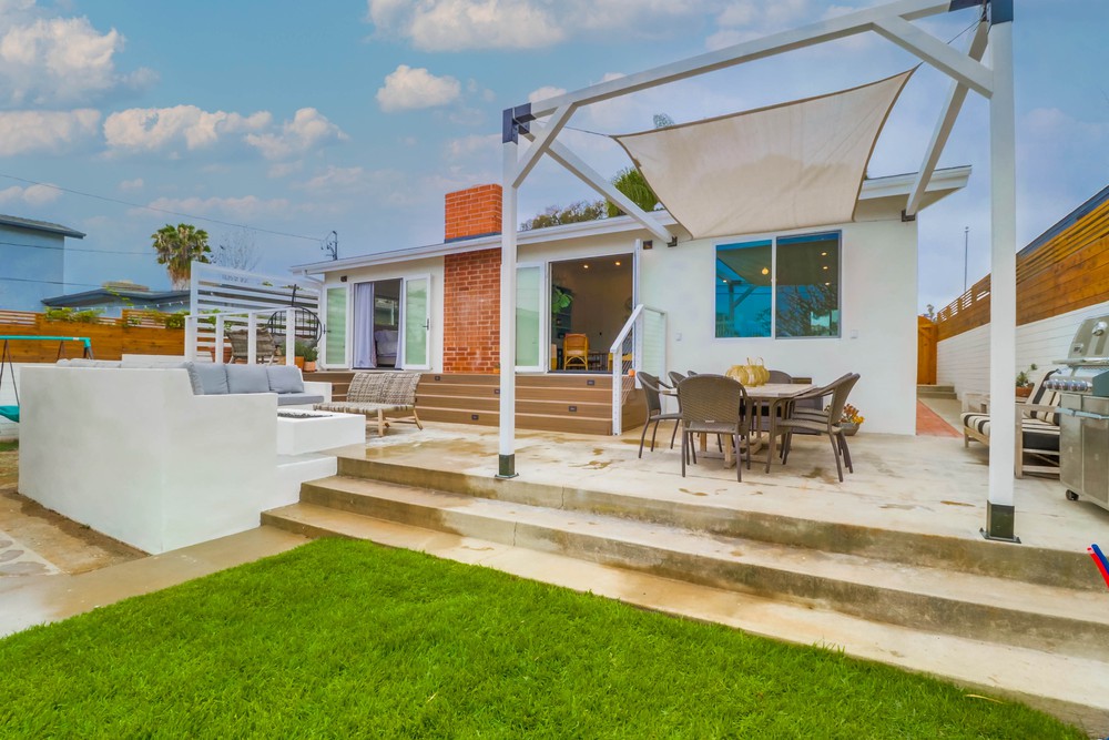 Virtual tour photo 37 of 40 for 1233 Tourmaline St