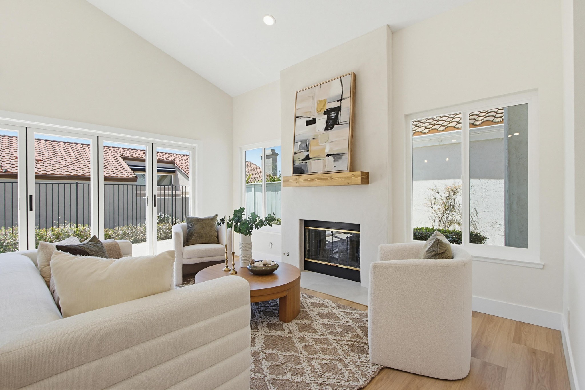 Virtual tour photo 14 of 50 for 1233 Via Rafael