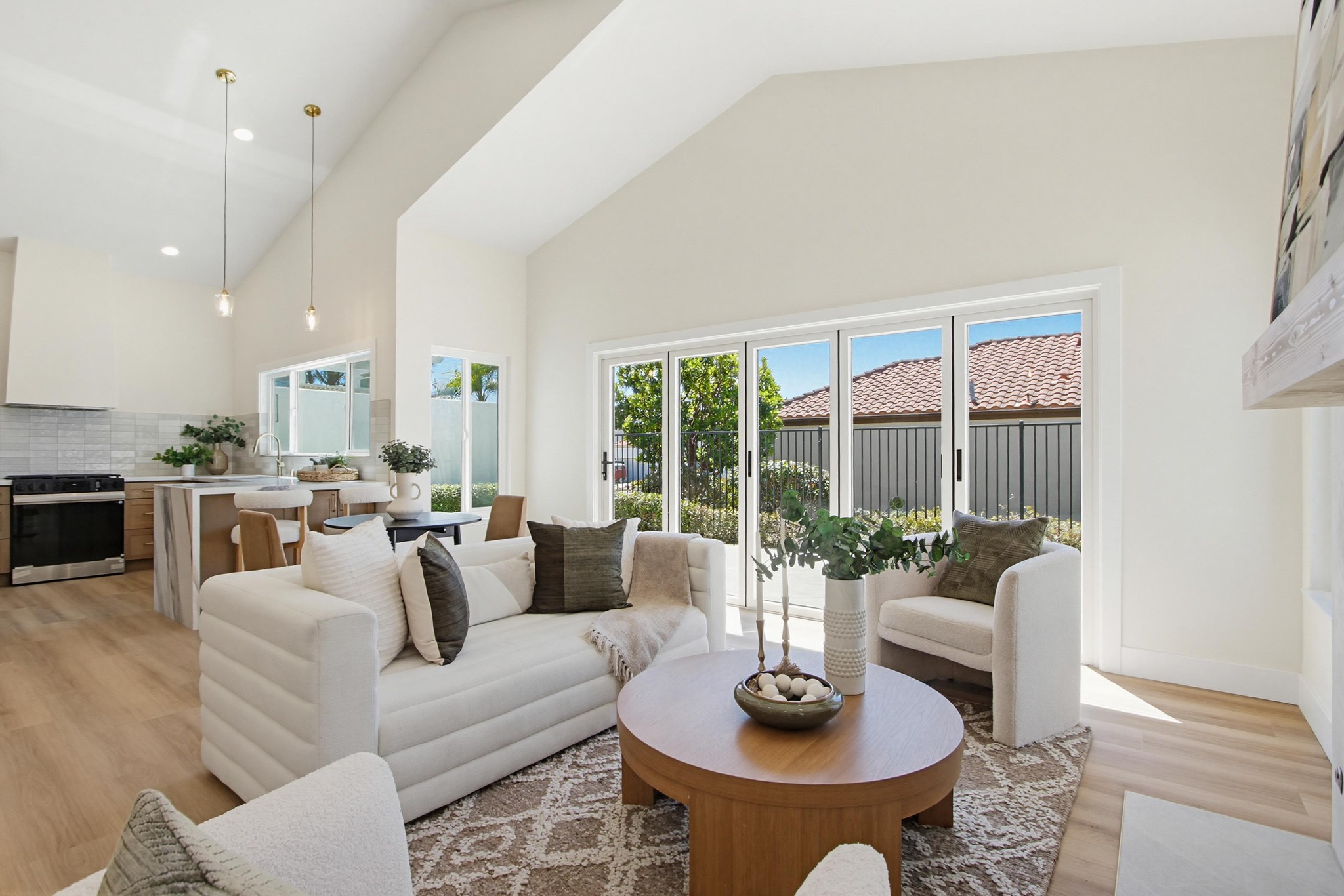 Virtual tour photo 15 of 50 for 1233 Via Rafael