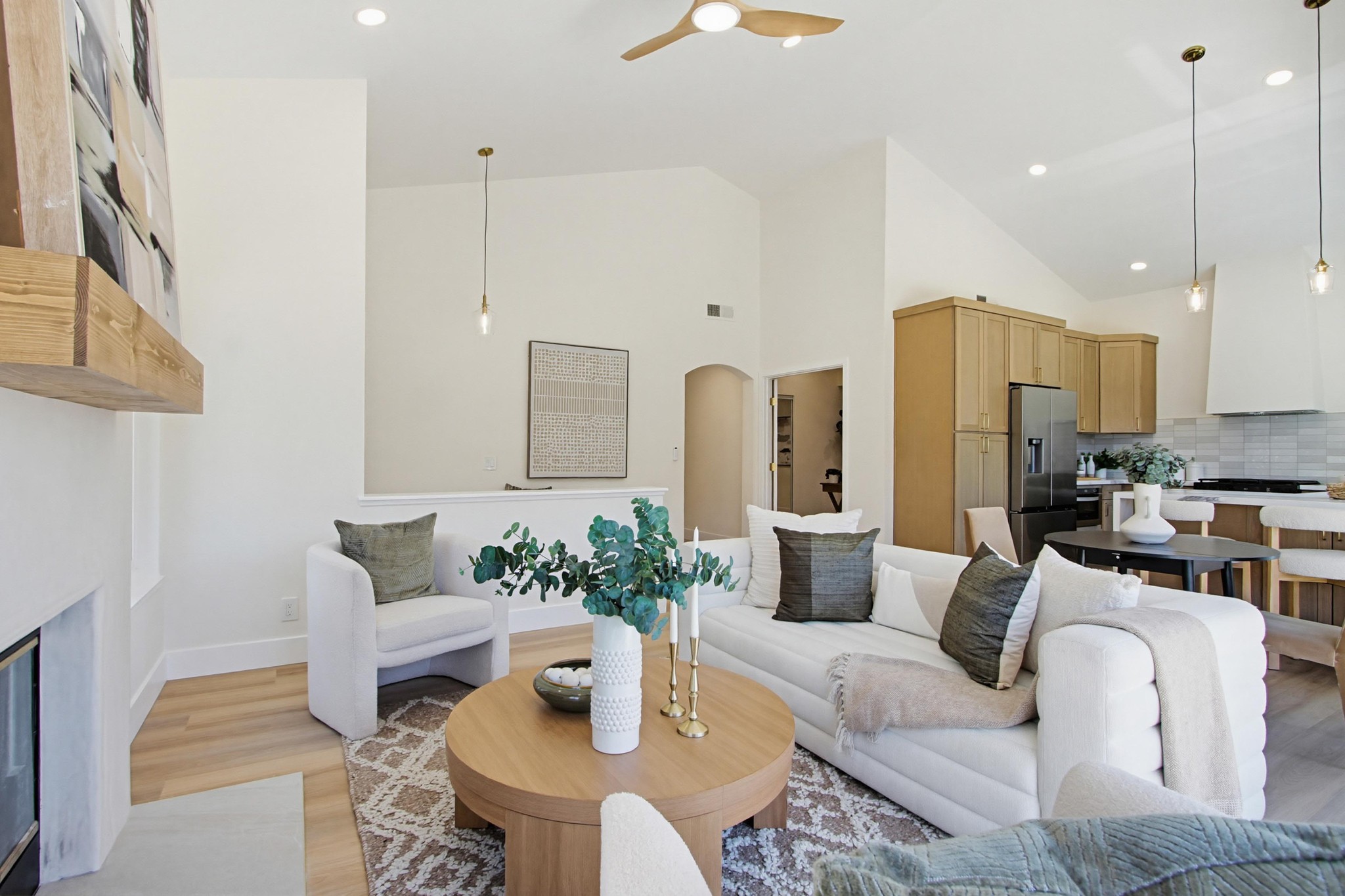 Virtual tour photo 16 of 50 for 1233 Via Rafael