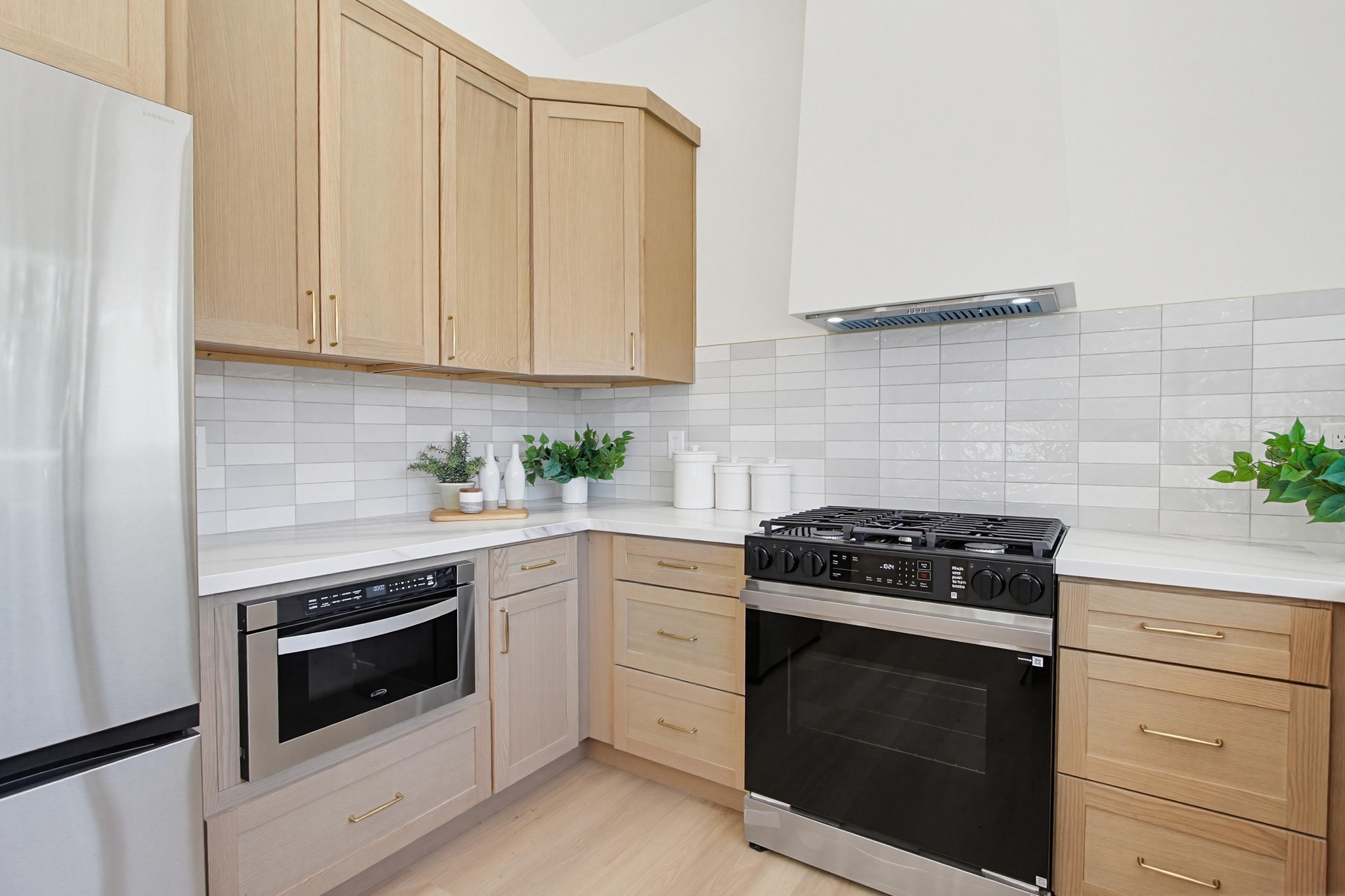 Virtual tour photo 23 of 50 for 1233 Via Rafael